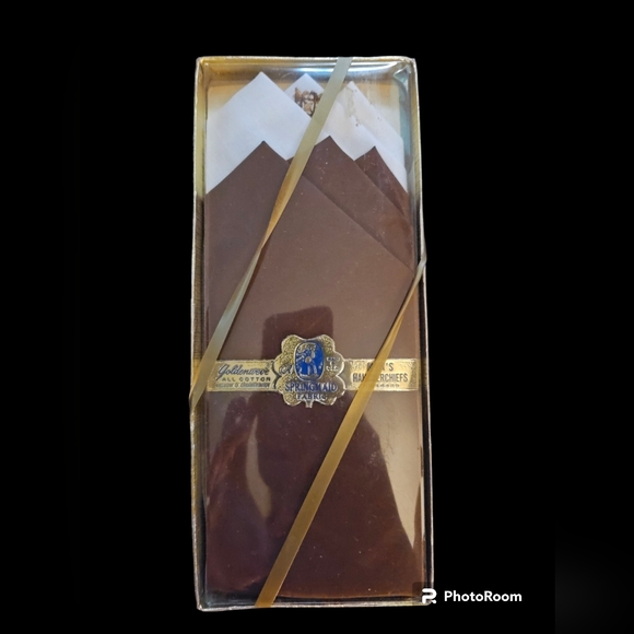 Vintage Springmaid Goldenweve Embroidered Handkerchiefs 2pk White & Brown - Picture 1 of 3